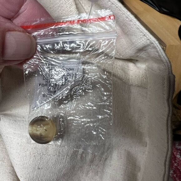 New Unworn Kittenish Cream Cotton Utility Sleeveless Romper Sz S - Picture 7 of 12